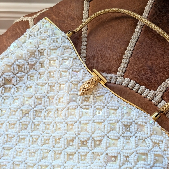 Vintage beaded bag by debbie